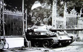 ບັນດາການເຄື່ອນໄຫວສະເຫຼີມສະຫຼອງ 40 ປີ ແຫ່ງວັນປົດປ່ອຍພາກໃຕ້